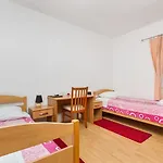 Gasthuis Villa Jam Kaštel Lukšić