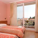 Gasthuis Villa Jam 3*