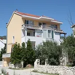Gasthuis Villa Jam