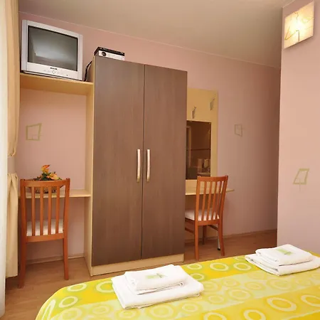 Cezar Pensjonat 3*
