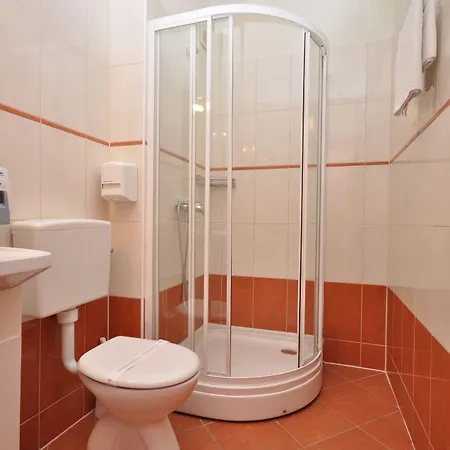 Villa Jam 3* Kastel Luksic