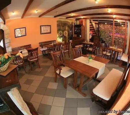 Villa Jam 3* Kastel Luksic