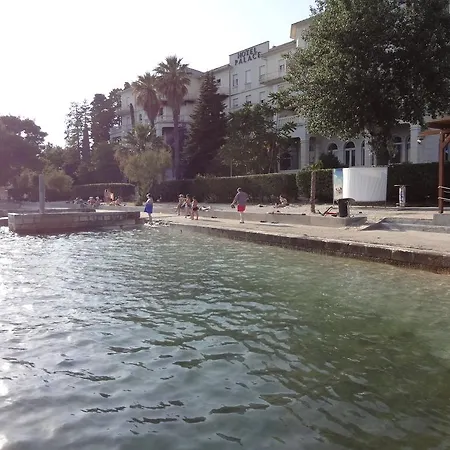 Cezar Maison d'hôtes Kaštel Lukšić