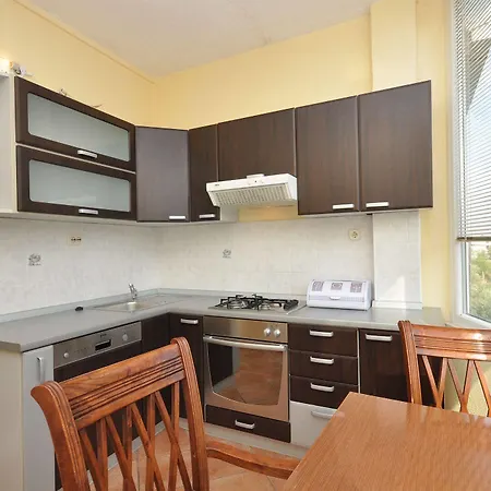 Guest house Cezar 3*