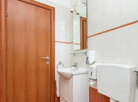 Cezar Guest house